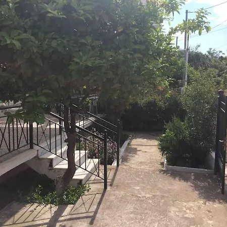 Charming Cottage 2 Mins Walk To Beach Agios Spyridon  Exterior foto